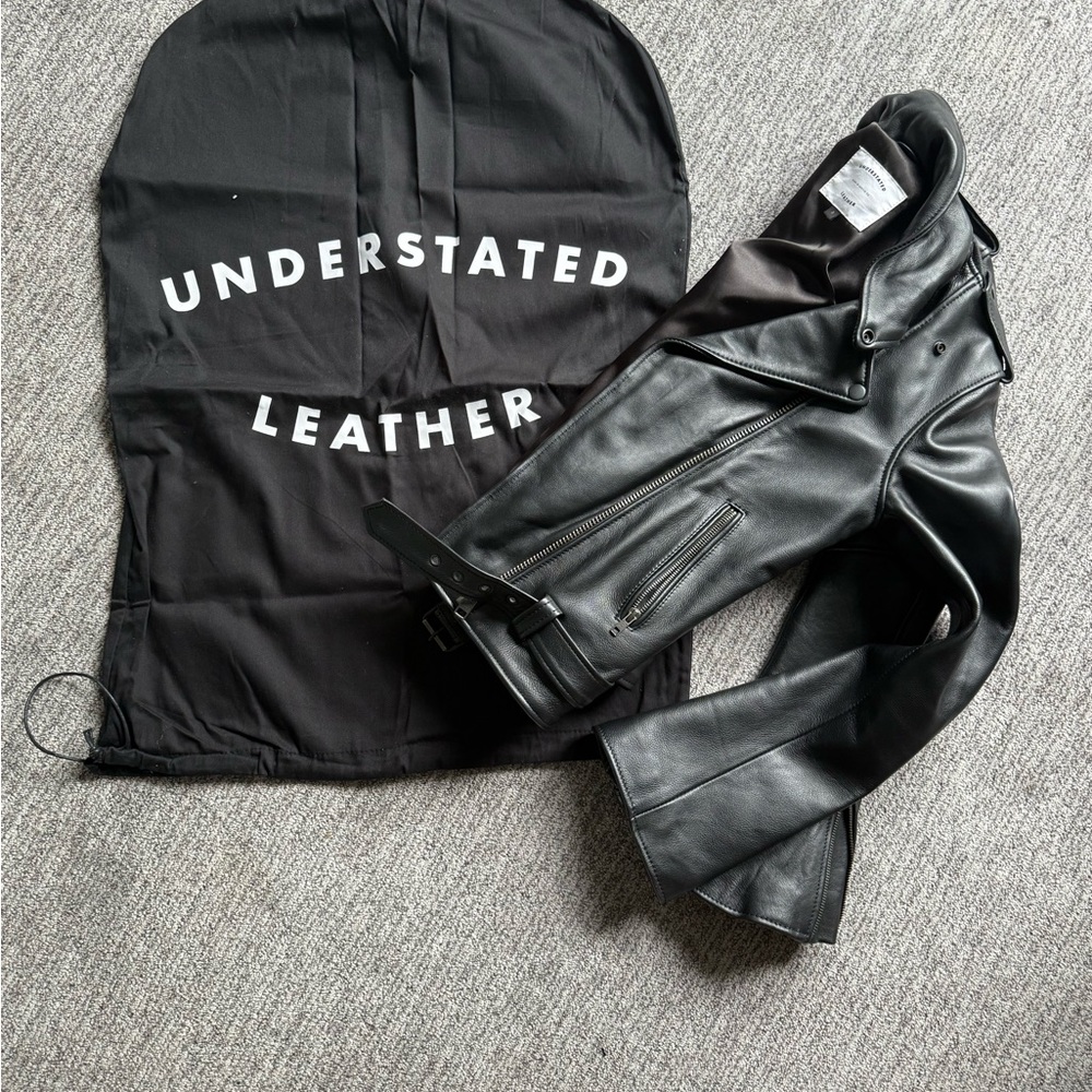 PRISTINE Understated Leather Bell Sleeve Leather Jacket and bag - Picture 2 of 15
